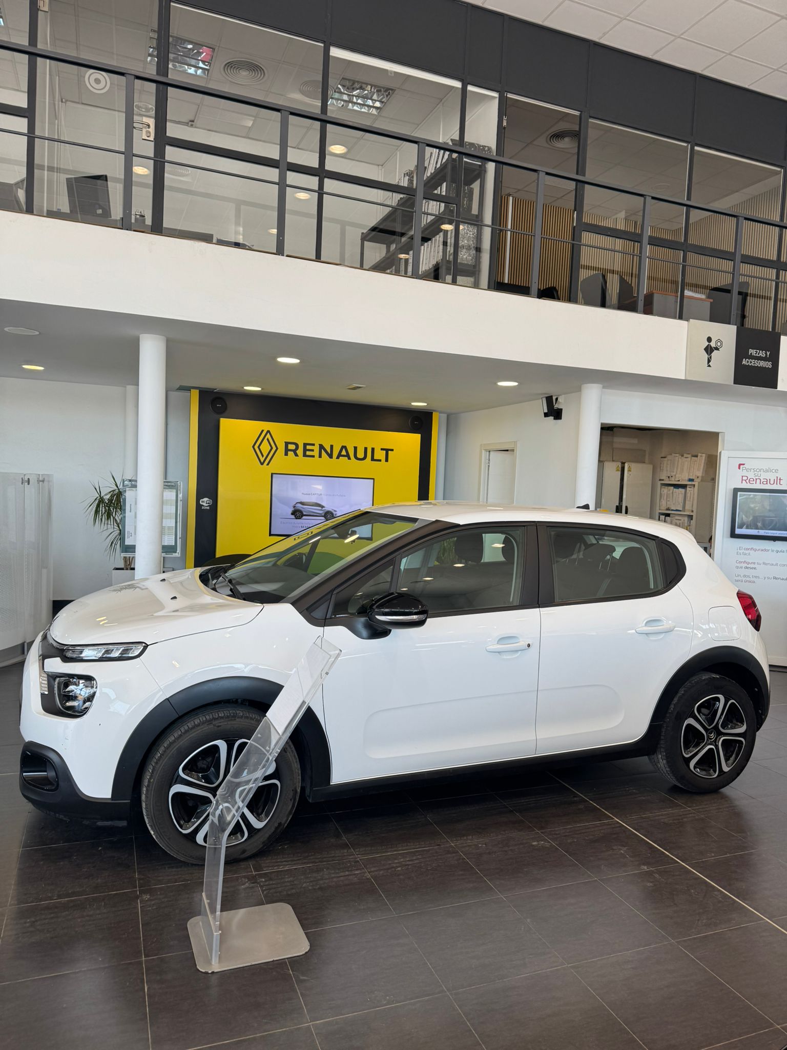Citroen C3 BlueHDI SS FEEL miniatura 4